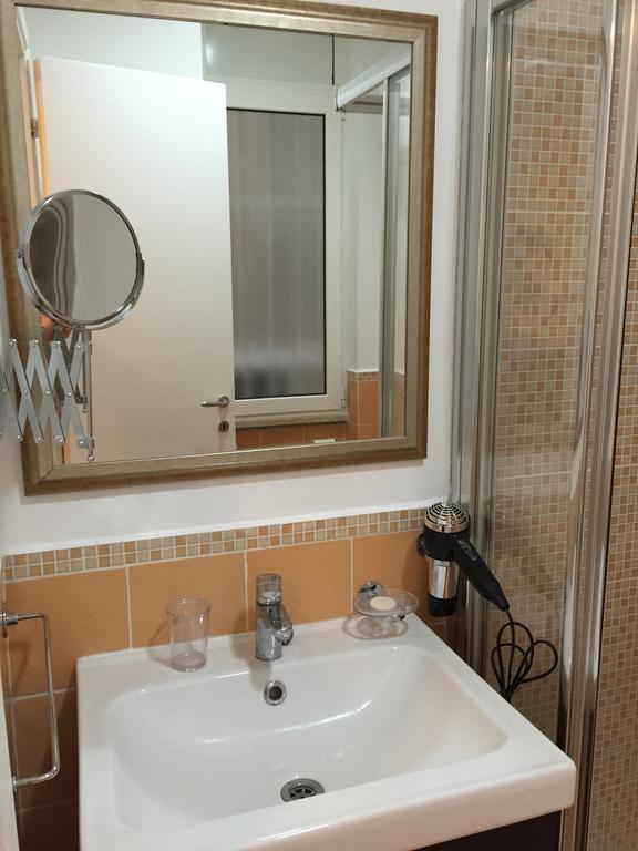 B&B Le Vibrazioni Rom Rum bild