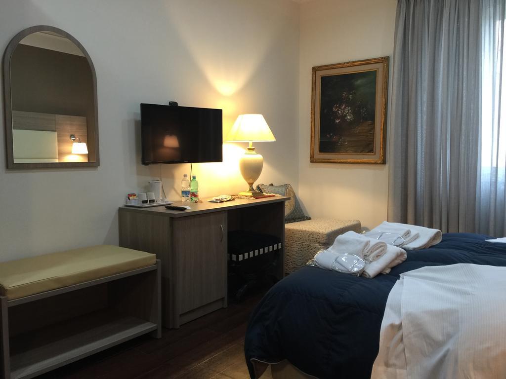 B&B Le Vibrazioni Rom Rum bild