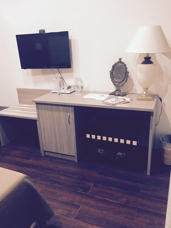 B&B Le Vibrazioni Rom Exteriör bild